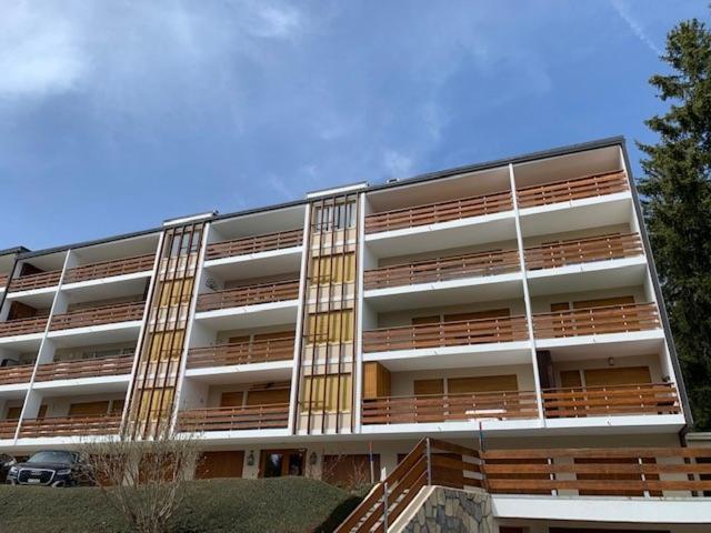 Cozy Central Apartment At A Special Price! Кранс Монтана Екстериор снимка