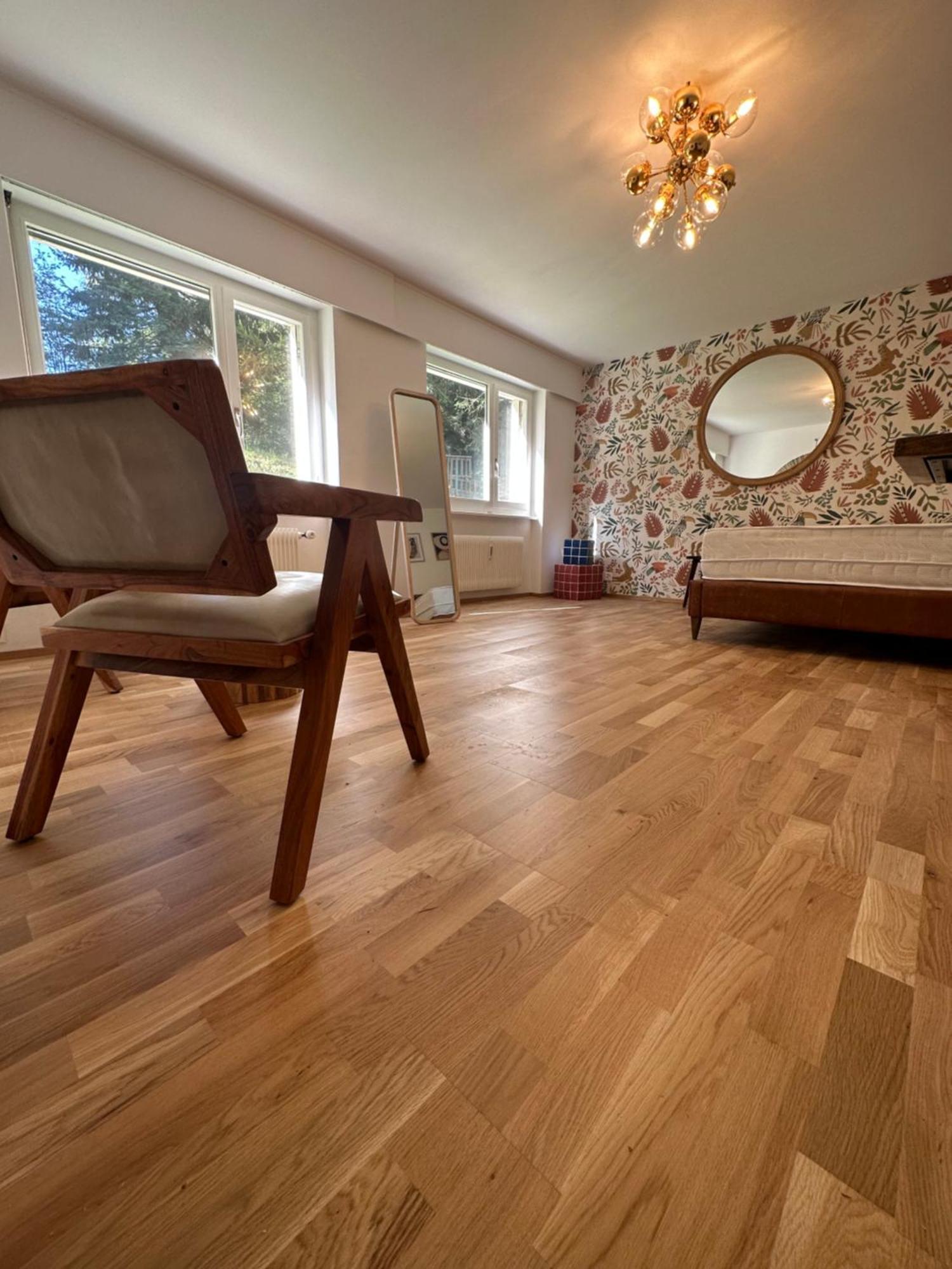 Cozy Central Apartment At A Special Price! Кранс Монтана Екстериор снимка